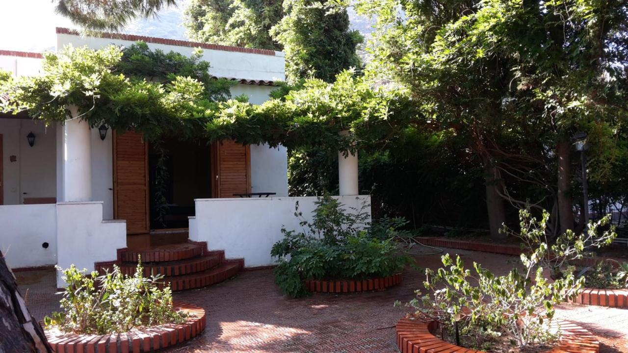 Villa Il Glicine Vulcano  Bagian luar foto
